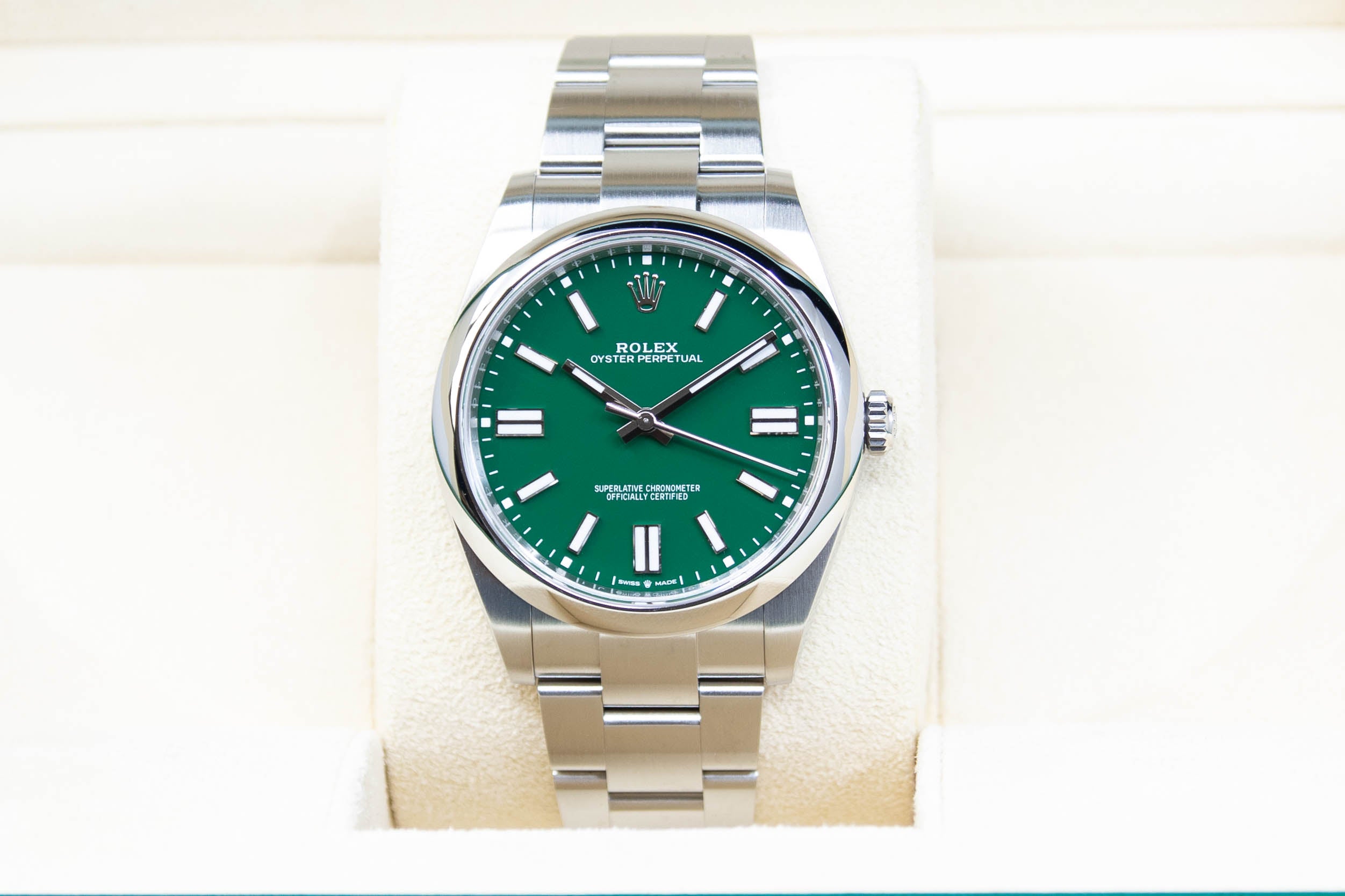 OYSTER PERPETUAL GREEN 41mm ref.124300 11/2024