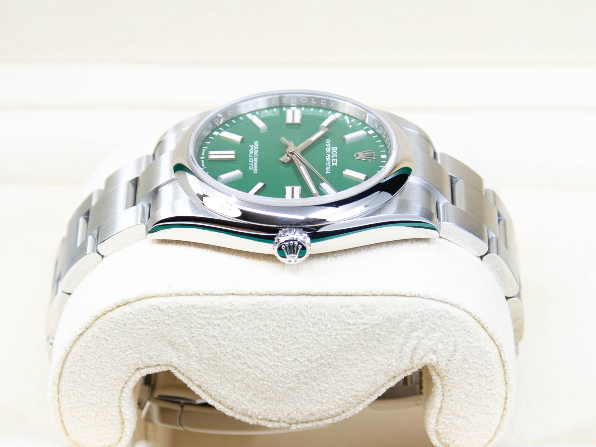 OYSTER PERPETUAL GREEN 41mm ref.124300 11/2024